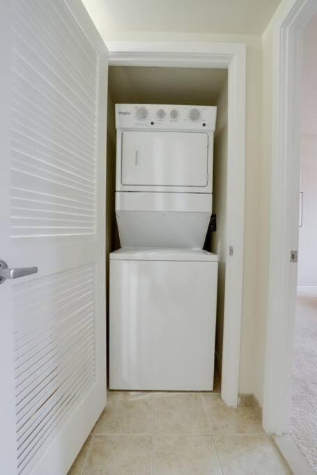 Pentagon City Comfort Modern Stay Arlington Zewnętrze zdjęcie